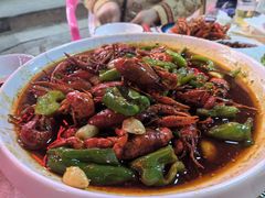 -海盗船. 龙虾烧烤. 酒馆