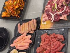 -啊美丽炭火烤肉(滑翔一店)