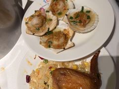 -领鲜活海鲜榴莲自助火锅(东门店)