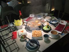 -左庭右院鲜牛肉火锅(浦江欢乐颂店)