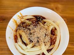 -中和裴氏蹄花(府河路店)