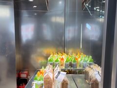 -罗森尼娜(德思勤店)
