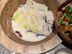 -云荷里·蒸汽石锅鱼·云南菜(中发百旺店)