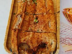-乡村馕坑肉·烧烤·新疆菜·本地人更爱吃(阿勒泰首店)
