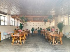 大堂-云里小坐·小院里·团建·宴请·下午茶(三圣乡店)