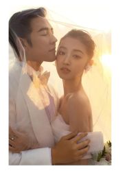 -拾年·定制婚纱摄影