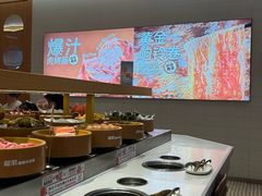-龍歌自助小火锅(市南金茂湾店)