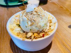 -耶里夏丽·丝路国际·新疆餐厅(浦东区东方路店)