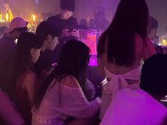 -V AMUSING CLUB·酒吧(银河中心店)
