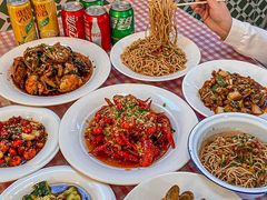 -捌贰虾蟹·江湖菜馆(江汉路店)