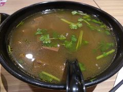 -小杨生煎(金山百联购物中心3楼店)