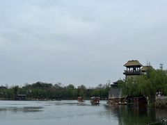 -茅山东方盐湖城景区