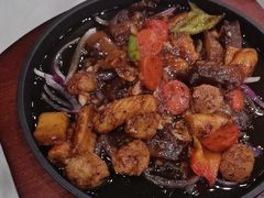 -鑫巴蜀小镇 · 水煮鱼专研店(玉桥店)