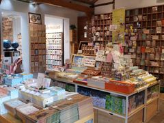-猫的天空之城概念书店(苏州平江店)