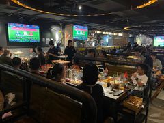 -麦凯伦烧烤·精酿超级工厂店(金桥总店)