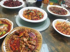 -勇猛子川菜馆(新军路店)