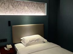 -顺德君豪酒店(佛山容桂渔人码头店)