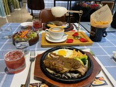 -桉树林A coffee 森林餐厅(三圣乡店)