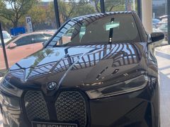 -上海宝信宝马4S店