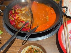 -萍姐火锅·公路夜市(武汉首店)