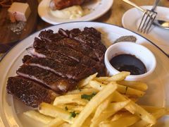 -羽深肉铺 Steak & Wine