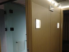 -耳湾躺式采耳SPA馆(保利五月花店)