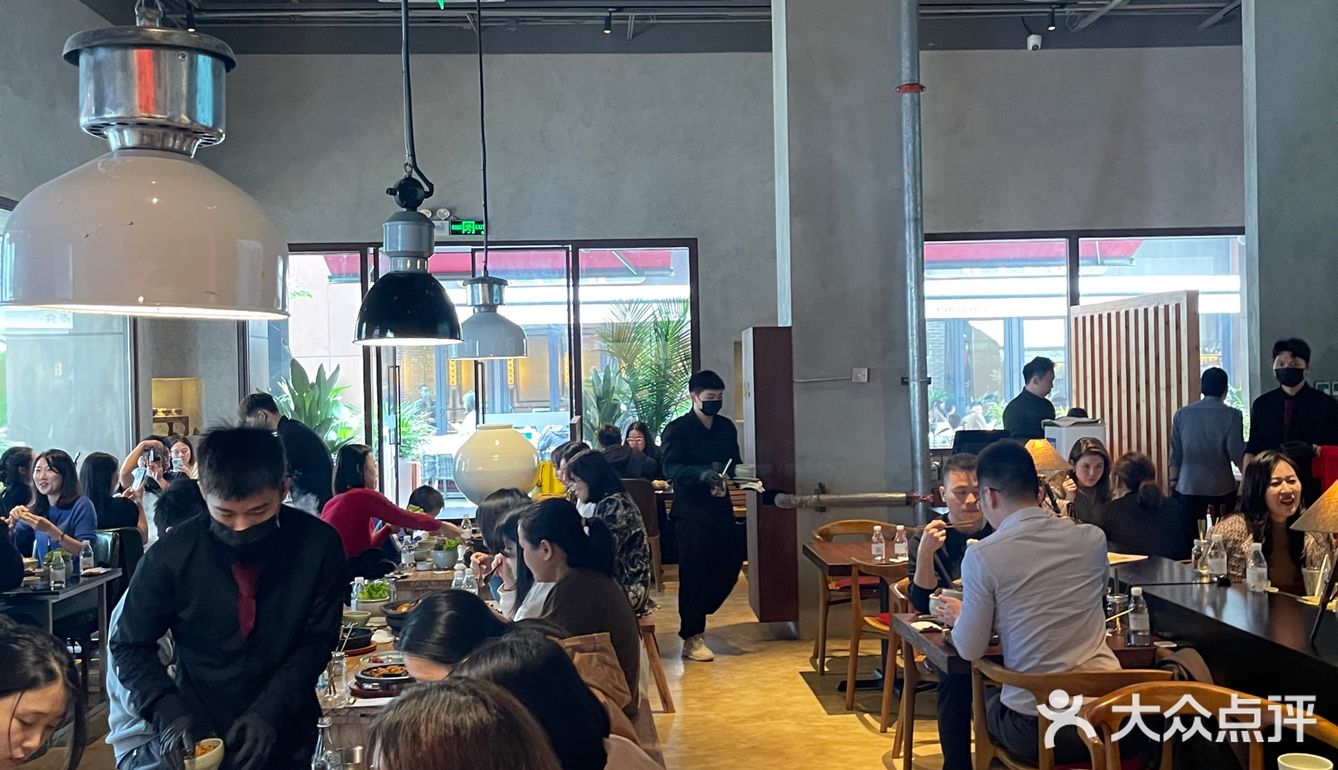 吃到一家好吃的韩国料理店，等待⌛️是值得的～