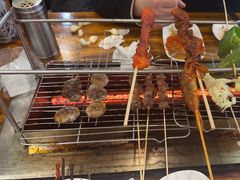 -哈尔滨小酒馆·鲜肉现穿自助烧烤(康新花园店)