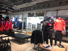 -NIKE品牌体验店(苏州中心店)
