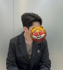 -海文先生国潮烫染男士理发馆