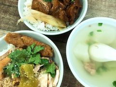 -猪脚洪隆江猪脚饭