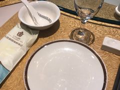 餐具摆设-丽园海鲜饭店(东关街店)