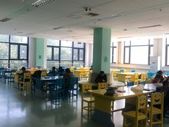 二楼中小学生阅览室-天津图书馆(复康路馆)