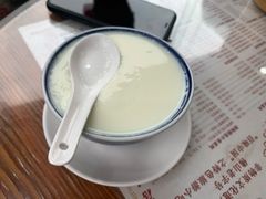 热姜撞奶-周大娘牛乳(旧寨古村总店)
