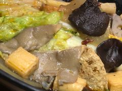 -万记麻辣烫国展总店