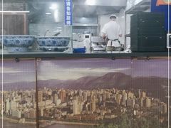 -陇上全荟兰州传统牛肉面(延吉路店)
