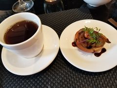 -圣丰索菲特·2 On 988 Café 自助餐厅
