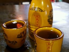 梅子酒-民食香·腊排骨野生菌美食(木府店)