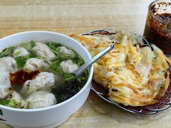 -石门侯·石门馄饨侯(革新北街店)