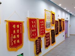 -小荧星艺校(大宁分校)