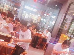 -八条友鲜货烧烤·脆皮烤鱼(石岩旗舰店)