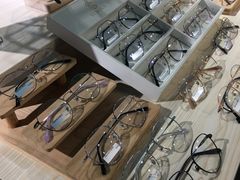 -Trend1881视光·蔡司视觉(领展广场店)