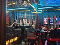 -屋有岛沉浸游戏旗舰店(中山公园店)