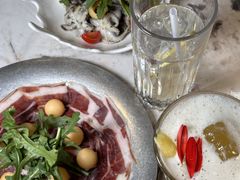 -TOT BISTRO餐酒馆