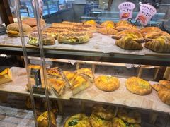-Caidie Bakery采蝶轩(百越店)
