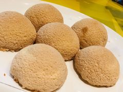 酥皮牛奶包-金玉满堂潮州酒楼(无限极荟购物广场店)