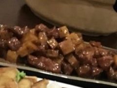 牛肉粒炒杏鲍菇-可达酒店