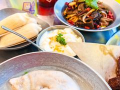 -蓉三少冒烤鸭·四川小吃集(北京首店)