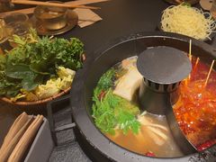 -晓宇重庆火锅(西安荟聚店)