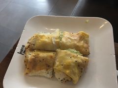 -在蒙自过桥米线